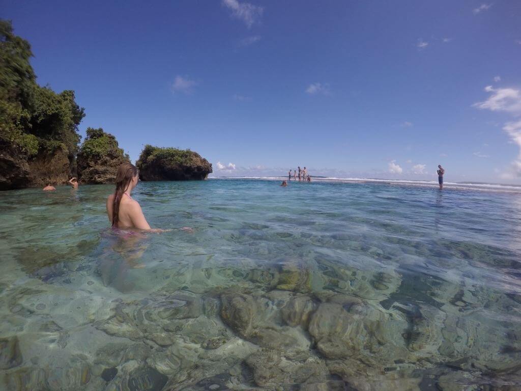 Philippinen-siargao-rock-pools