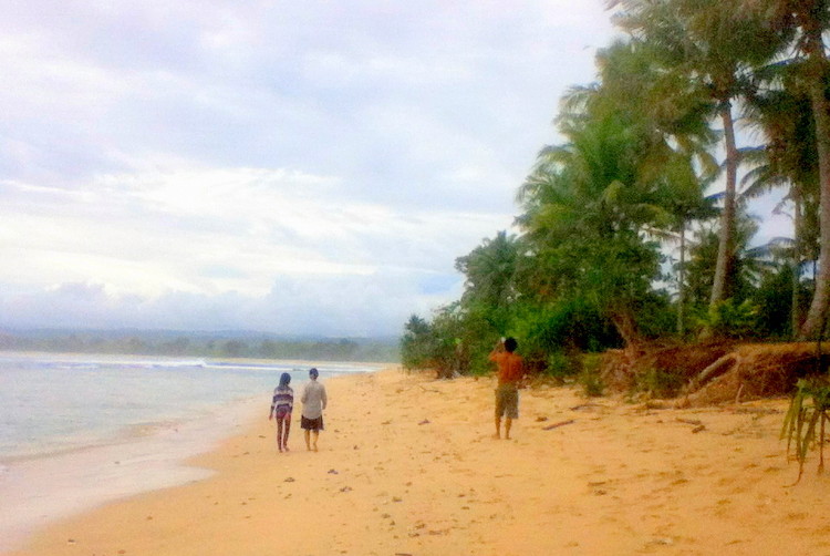 Spaziergang am Krui Beach