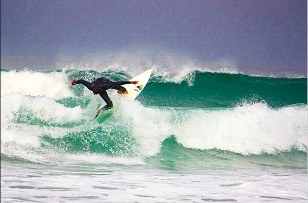 surfen-in-san-diego-kalifornien-cutback